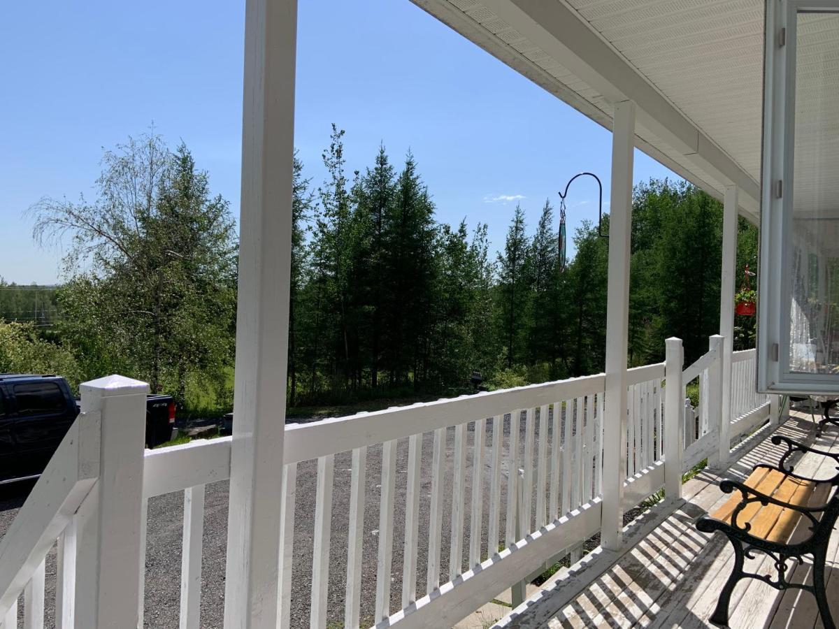Motel & Chalets --Shefford-Waterloo- Habitation Forest מראה חיצוני תמונה