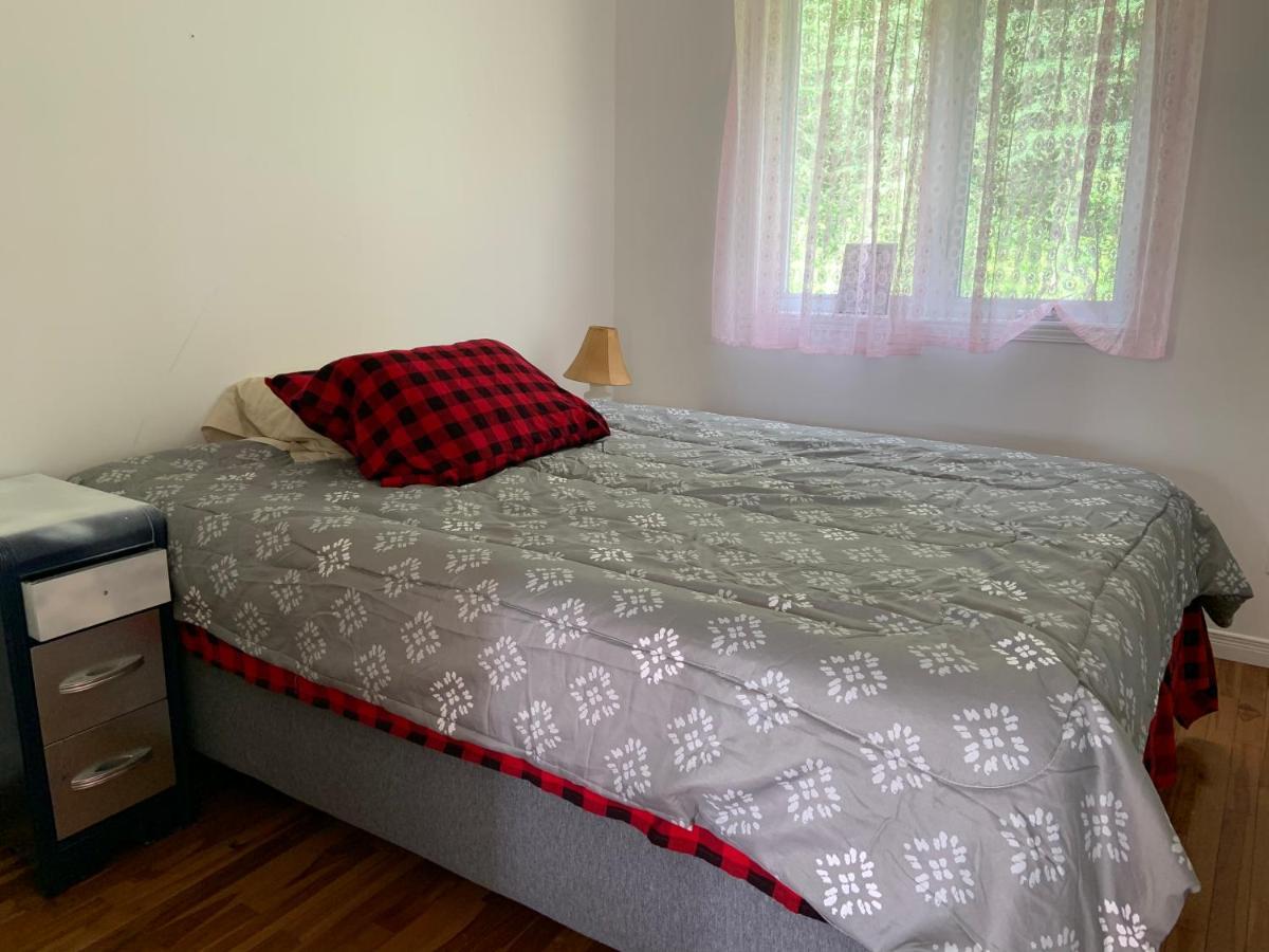 Motel & Chalets --Shefford-Waterloo- Habitation Forest מראה חיצוני תמונה